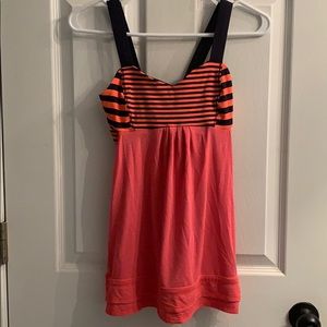 Lululemon workout top